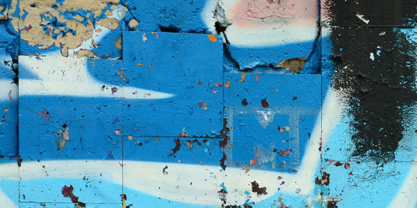 Pintar Fachadas de Naves Industriales, Fábricas y Almacenes en Móstoles · Limpieza, Borrado y Eliminado de Grafiti / Pintura Antigrafiti