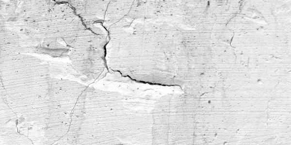 Trabajos Verticales en Fachadas de Edificios / Viviendas en Móstoles · Impermeabilización de Filtraciones de Agua y Humedad